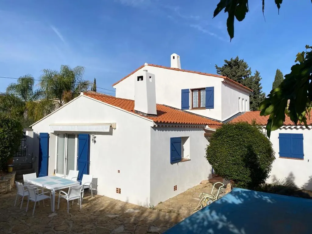 Maison Bord De Mer Piscine Et Clim Bandol France