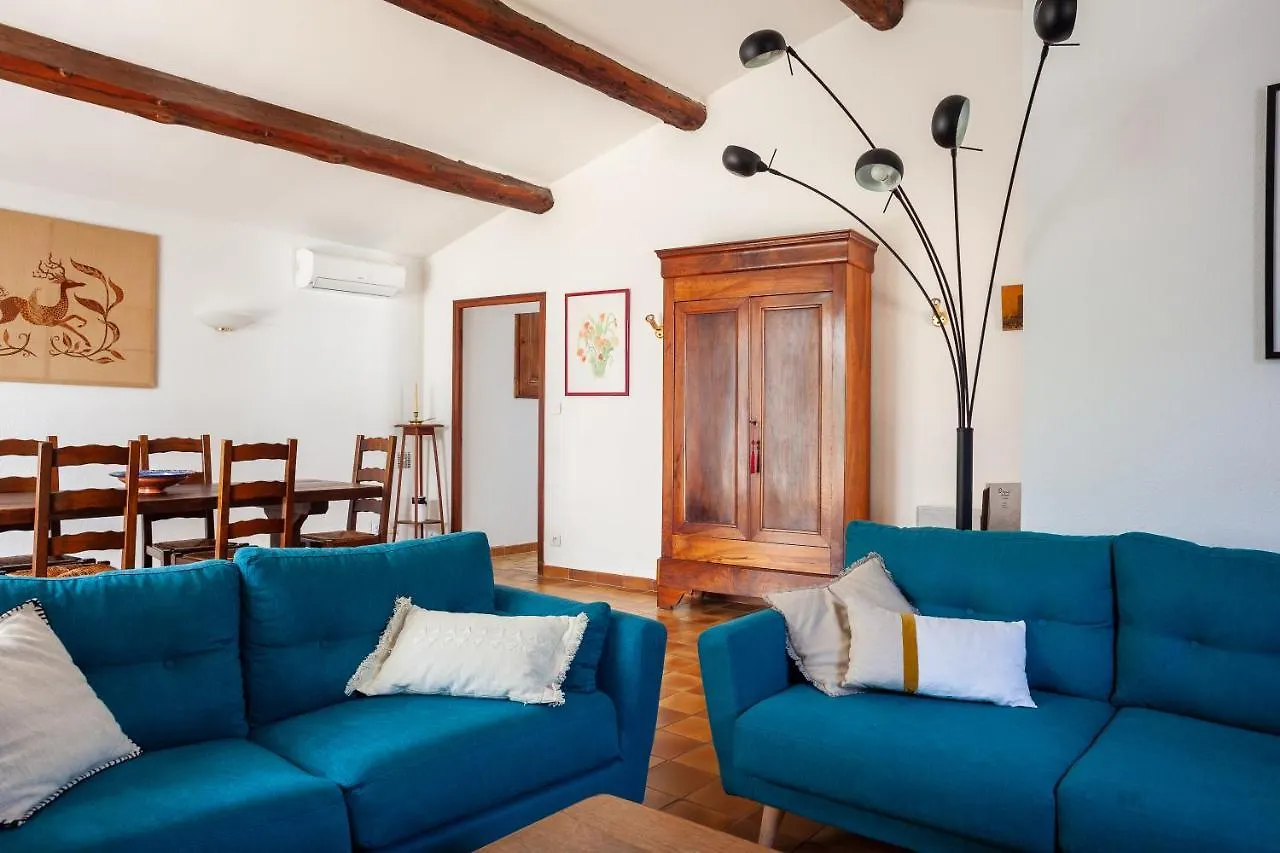 Maison Bord De Mer Piscine Et Clim Bandol
