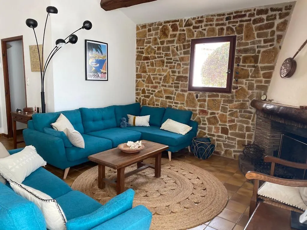 Maison Bord De Mer Piscine Et Clim Bandol